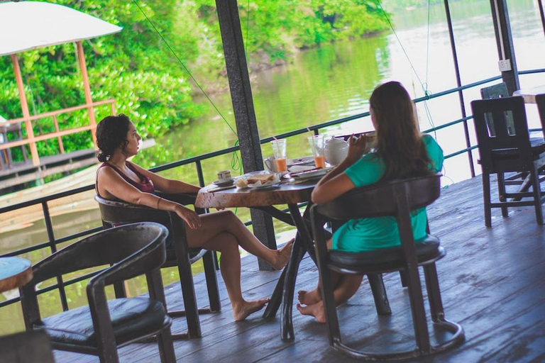Food & Drinks 4, Shiny Lakeside Resort, Ambalangoda