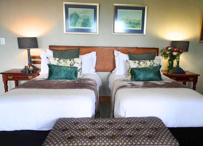 Bedroom 3, Coach House Hotel & Spa, Mopani