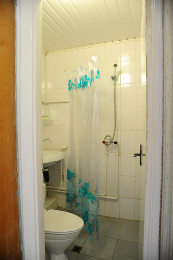 Bathroom 3, Circus, Homyel'