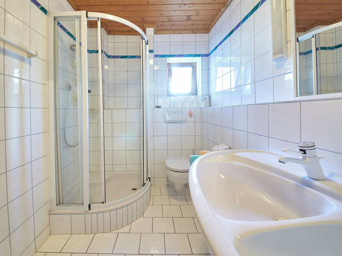 Bathroom 3, Chalet Felix by we rent, Zell am See