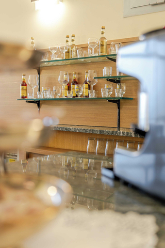 Bar (on property) 2, Hotel 3 Your Haven of Peace in Ventimiglia, Imperia