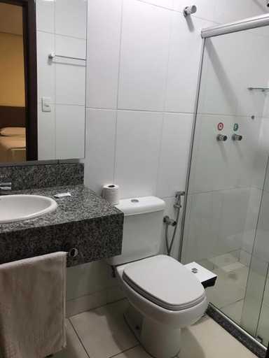 Bathroom, Hotel Moura, Brumado