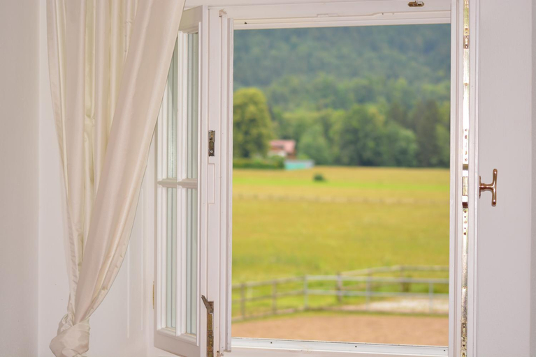Others 5, Ferienwohnungen am Bullachberg, Ostallgäu