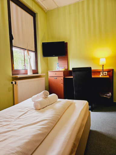 Bedroom 3, IKURA Hotel Self-check-in, Mansfeld-Südharz