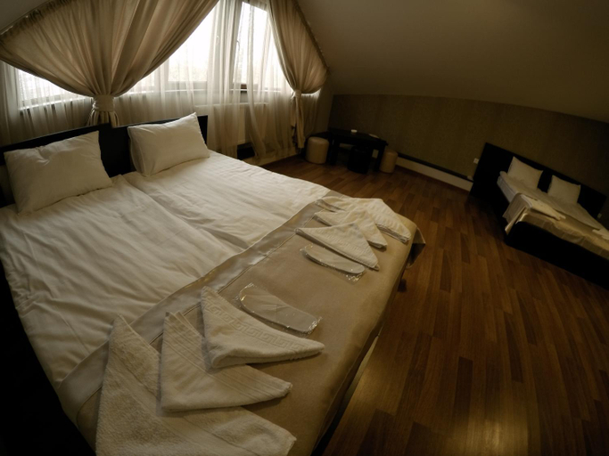 Bedroom 3, Hotel Imperial, Tbilisi