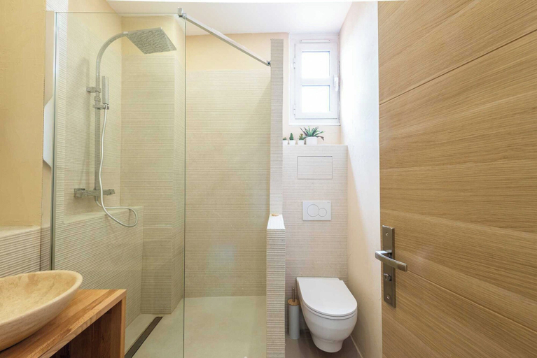 Bathroom 4, Modern Apartment -1bdr/4p - 300m From the Beach, Alpes-Maritimes