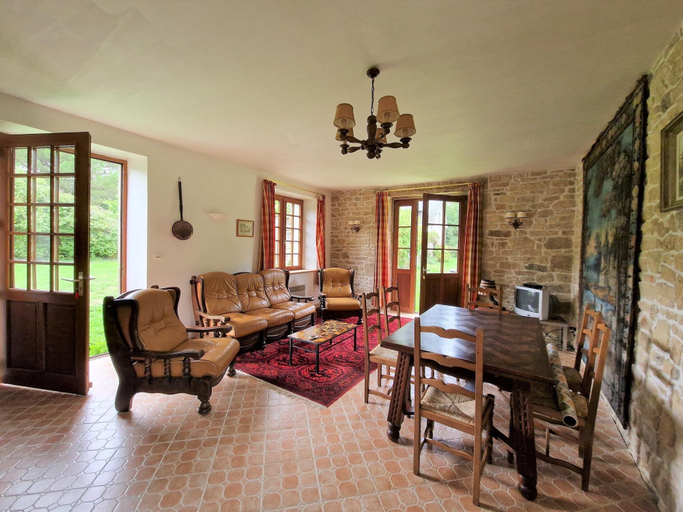 Living room 2, Apartment in Benodet Near Sandy Beaches, Finistère