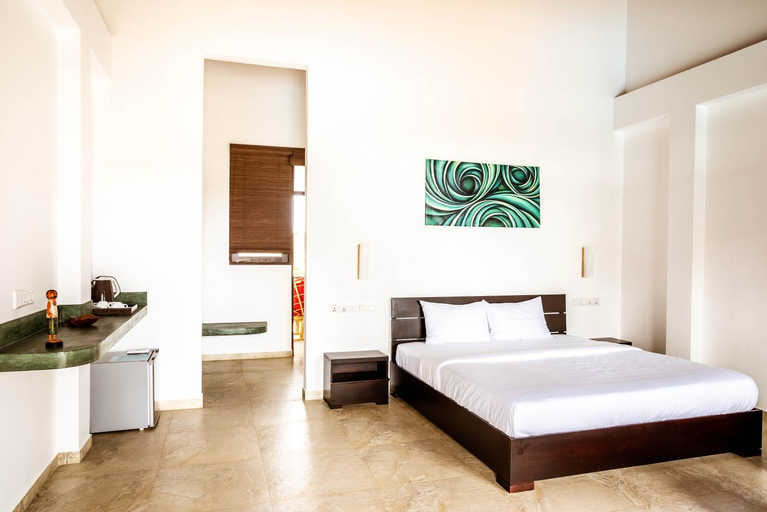 Bedroom 3, Green Parrot Beach Resort, Tangalle