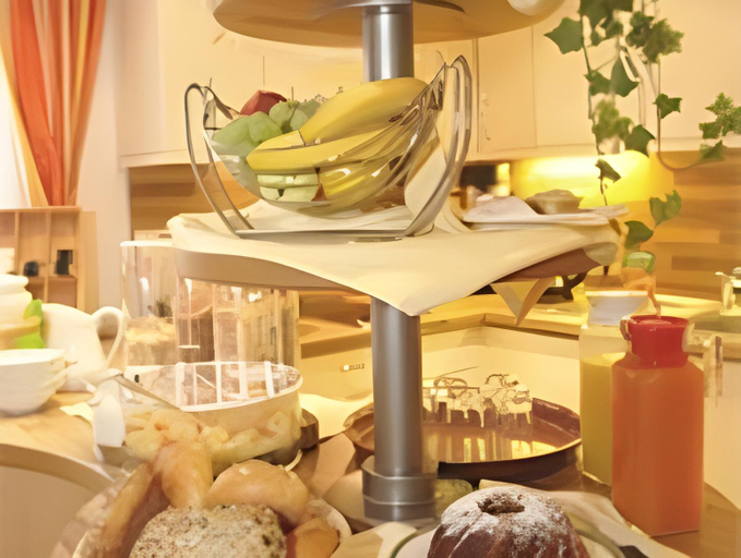 Food & Drinks 5, Fruhstuckspension Allgau, Landeck
