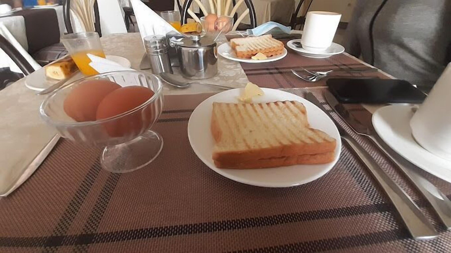 Food & Drinks 5, Amana View Hotel, Nakuru Town East