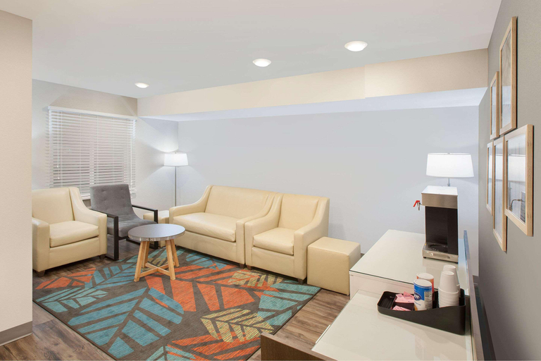 Public Area 3, WoodSpring Suites West Monroe I-20, Ouachita