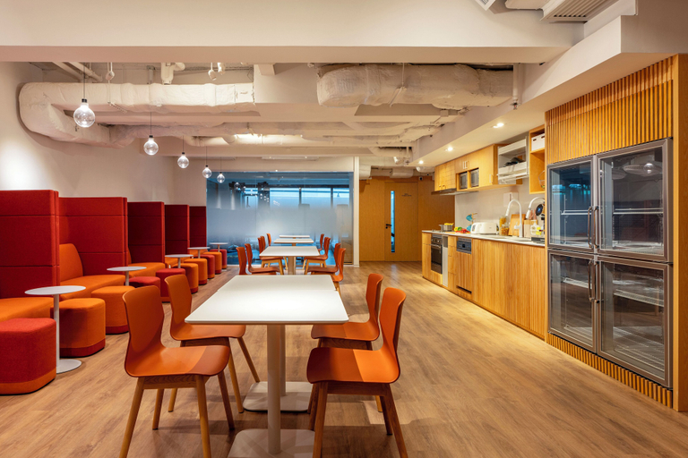 Food & Drinks 5, Shama Hub Metro South Hong Kong, Hong Kong Island