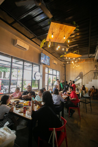 Public Area 3, HappyNest Hostel Cebu, Cebu City