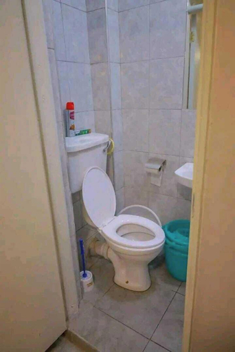 Bathroom, Tsavo Studio Apartment, Roysambu