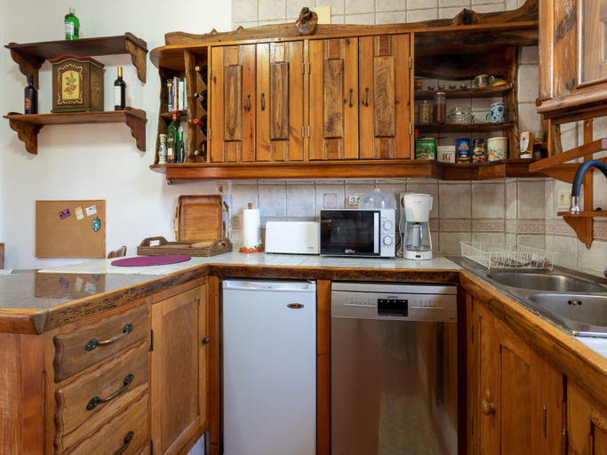 Others 4, Andalusian Retreat for Groups, Granada