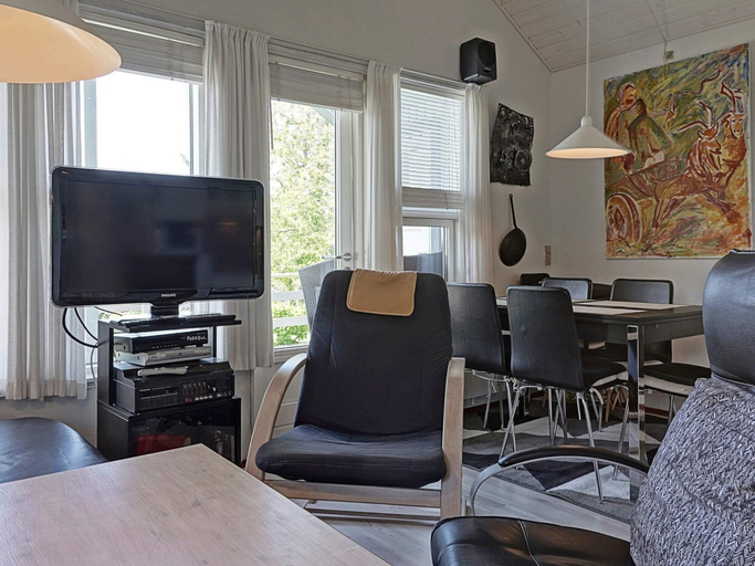 Others 4, 6 Person Holiday Home in Hasle, Bornholm