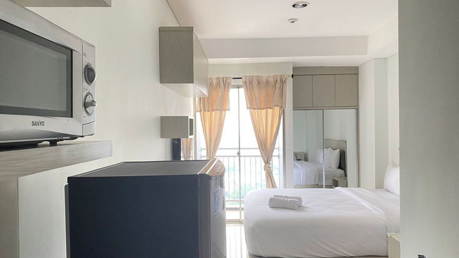 Bedroom 3, Fully Furnished Studio Apartment with Cozy Design Springwood Residence, Tangerang