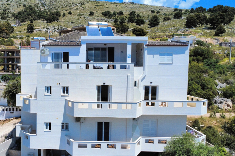 Exterior & Views, Aliko residence, Sarandës