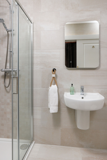 Bathroom, Cleveden House by The Dunvegan, Fife