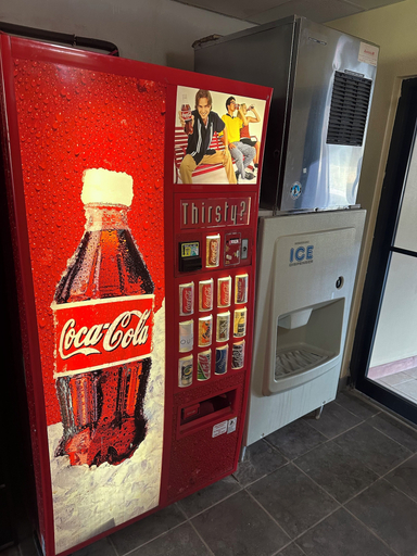 Food & Drinks 5, Executive inn, Muskingum