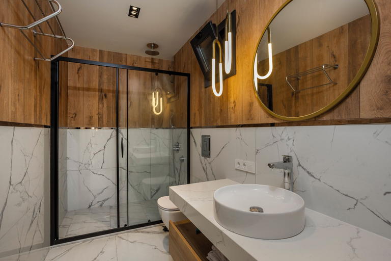 Bathroom, Luxury Garden Suites, Serik