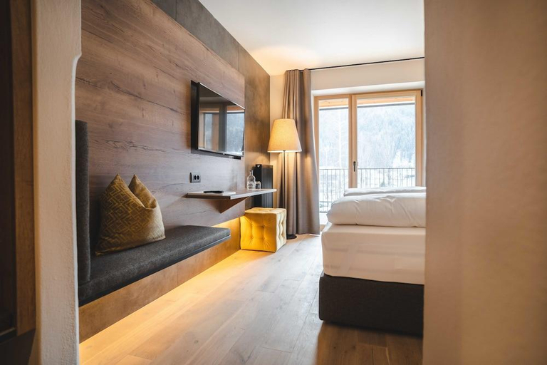 Bedroom 2, Christof Hotel, Bolzano