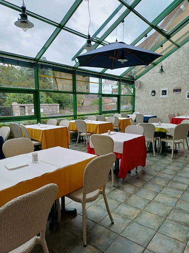 Food & Drinks 5, Auberge De L'Olive, Allier