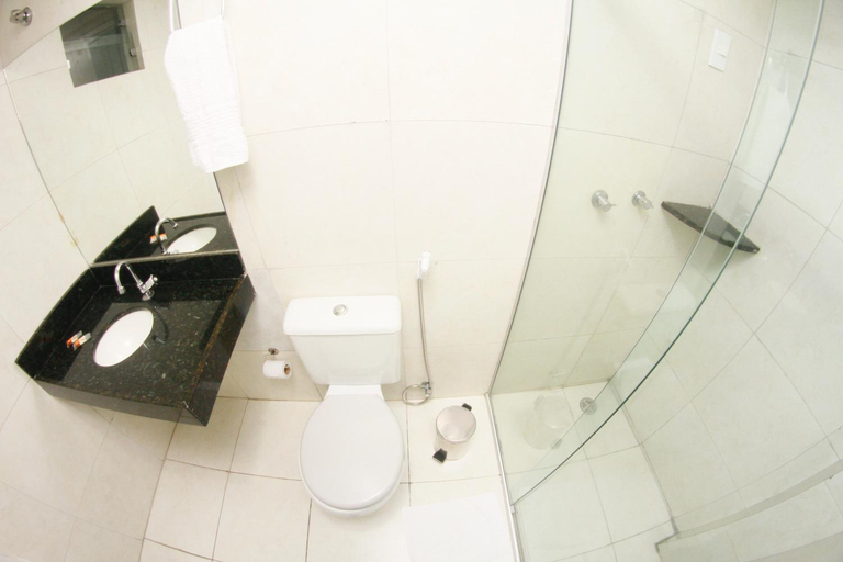 Bathroom 4, HOTEL LW, Arcoverde