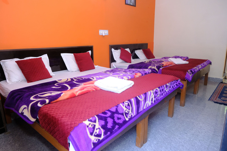 Bedroom, Hotel Him Deep Uttarkashi, Uttarkashi