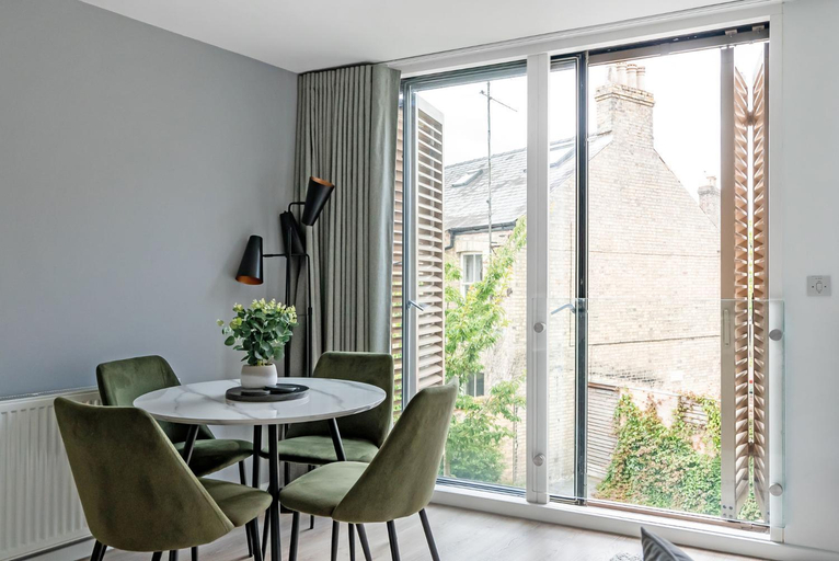 Others 2, Tailored Stays - Central Cambridge, River Walk Apartments, Cambridgeshire