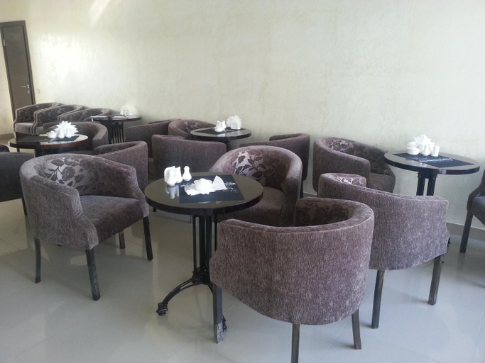 Food & Drinks 4, Royal Petrol Hotel, Taldyqorghan
