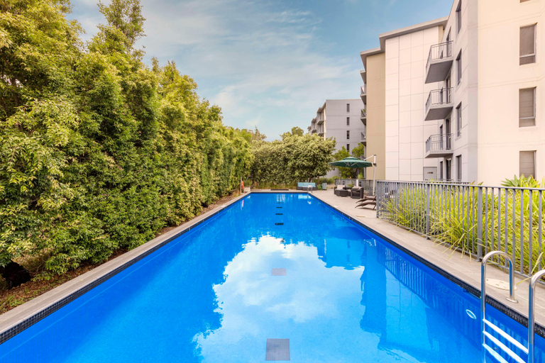 Sport & Beauty 2, Oaks Sydney North Ryde Suites, Sydney