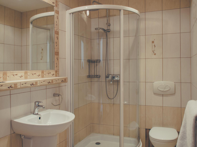 Bathroom 4, Hotel Dwa Ksiezyce, Toruń City