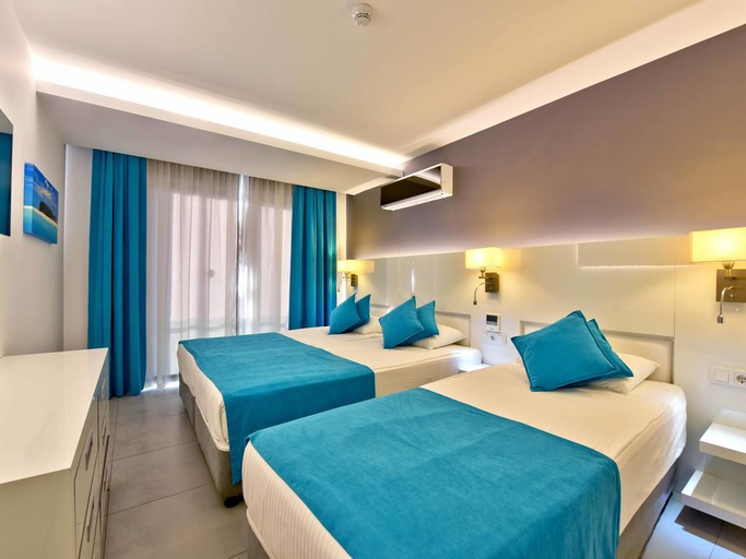Bedroom 3, Green Garden Suites Hotel, Alanya