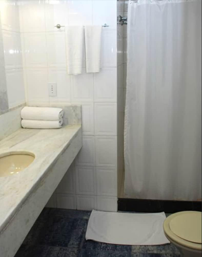 Bathroom 4, Plaza Bittar Hotel, Brasília