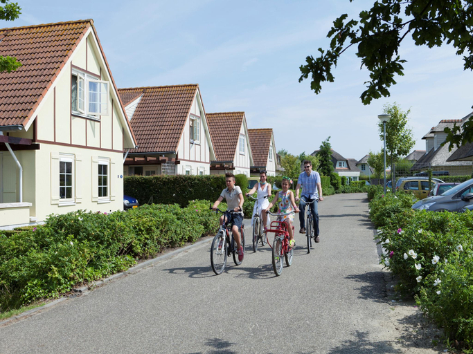 Others 2, Villa in Domburg near North Sea Beach, Veere