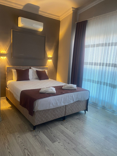 Bedroom 3, Konyaalti Suite Hotel, Antalya