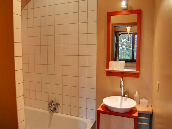 Bathroom 3, Large Home with Sauna, Ovifat, Liège