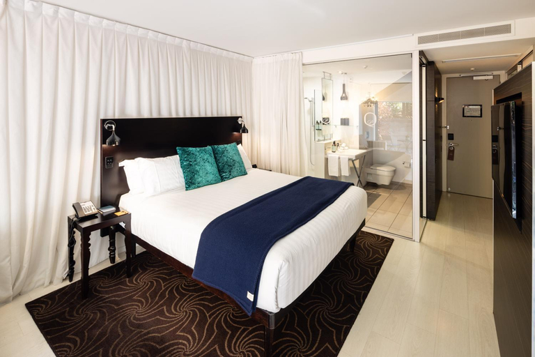 Bedroom 25