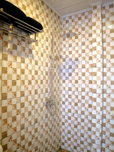 bathroom 5