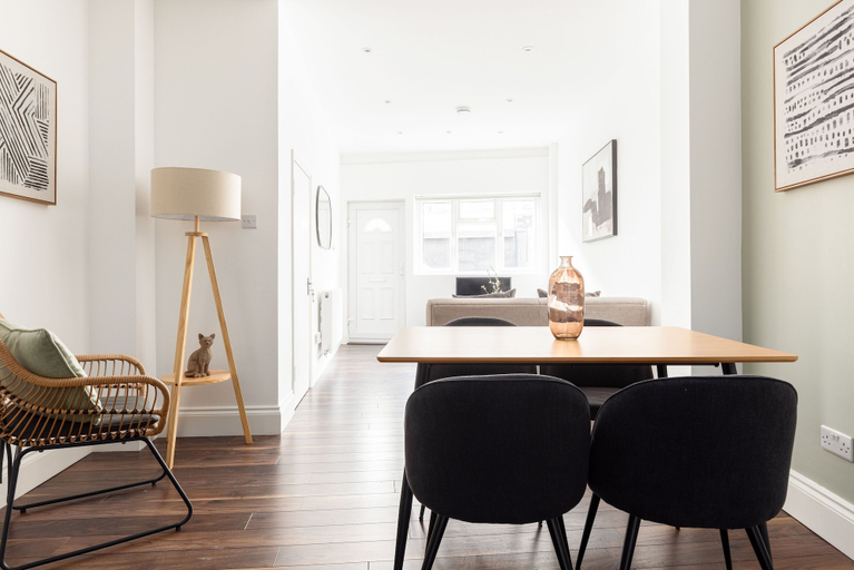 Others 4, The Peckham Apartments, London
