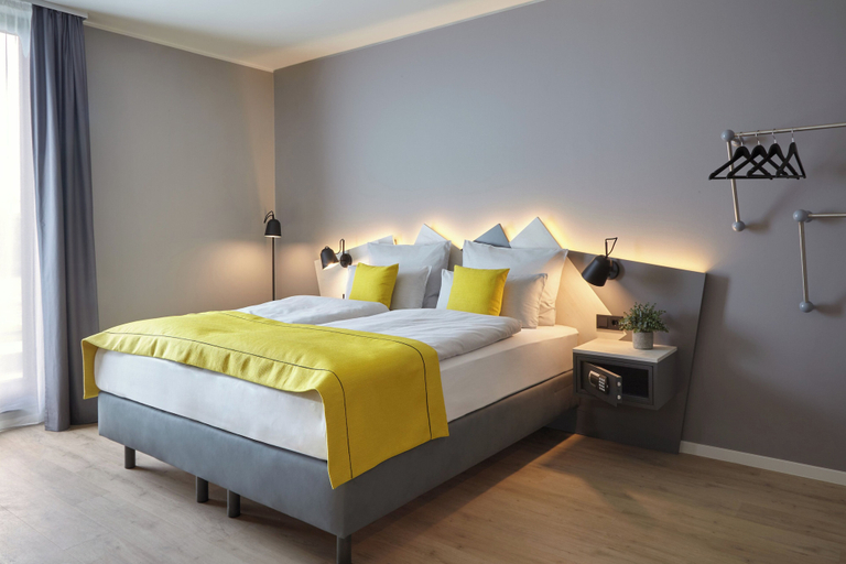 Bedroom 4, Candlewood Suites Dusseldorf Airport by IHG, Düsseldorf