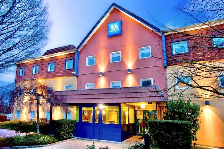 Exterior & Views 2, ibis budget Beaune, Côte-d'Or