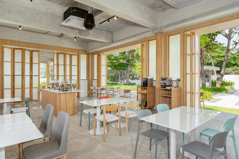 Food & Drinks, The Season Resort, Muang Rayong