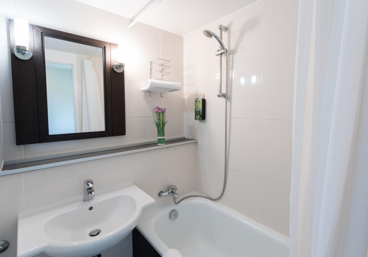 Bathroom 4, Hotel Inn Design Carquefou, Loire-Atlantique