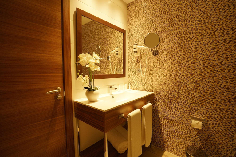 Bathroom, AZ Hotels Kouba, Kouba