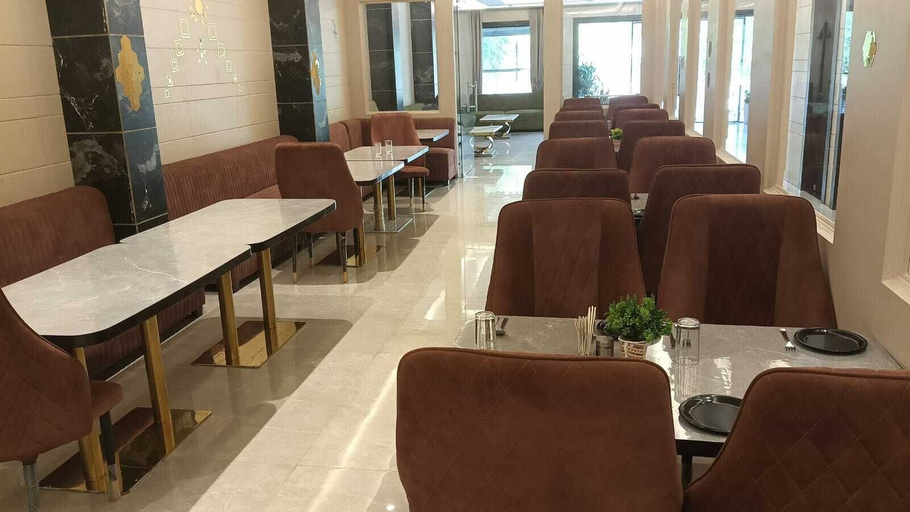 Food & Drinks, Hotel Grand Empire, Agra