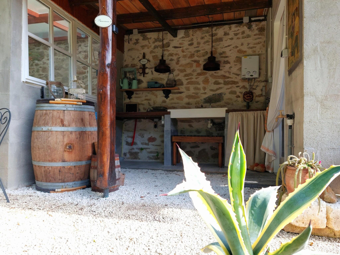 Others 2, Romantic Safari Tent Lodge, Charente