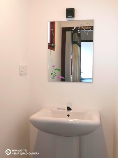 Bathroom 3, Wismar Apartment Hikkaduwa , Hikkaduwa