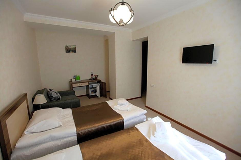 Bedroom 2, villa old sololaki, Tbilisi